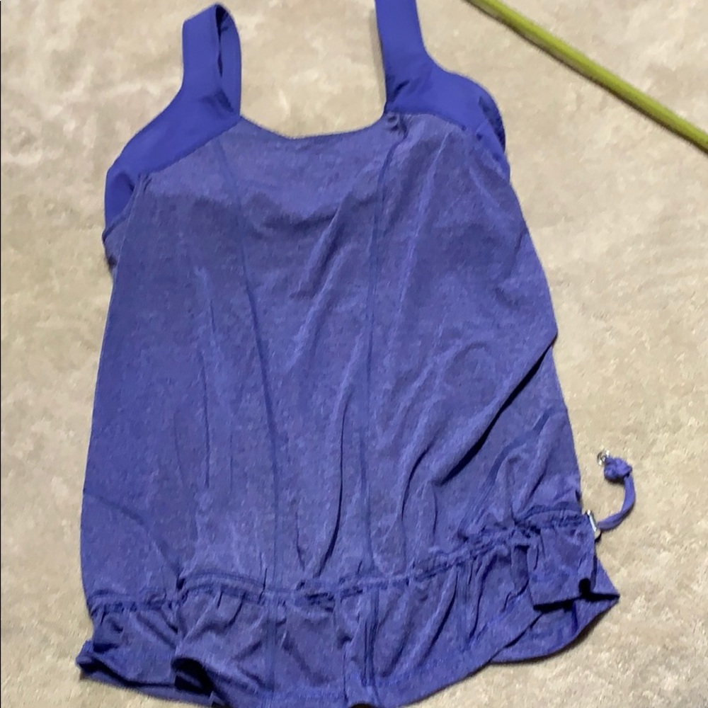 Lululemon built in bra Tank Top